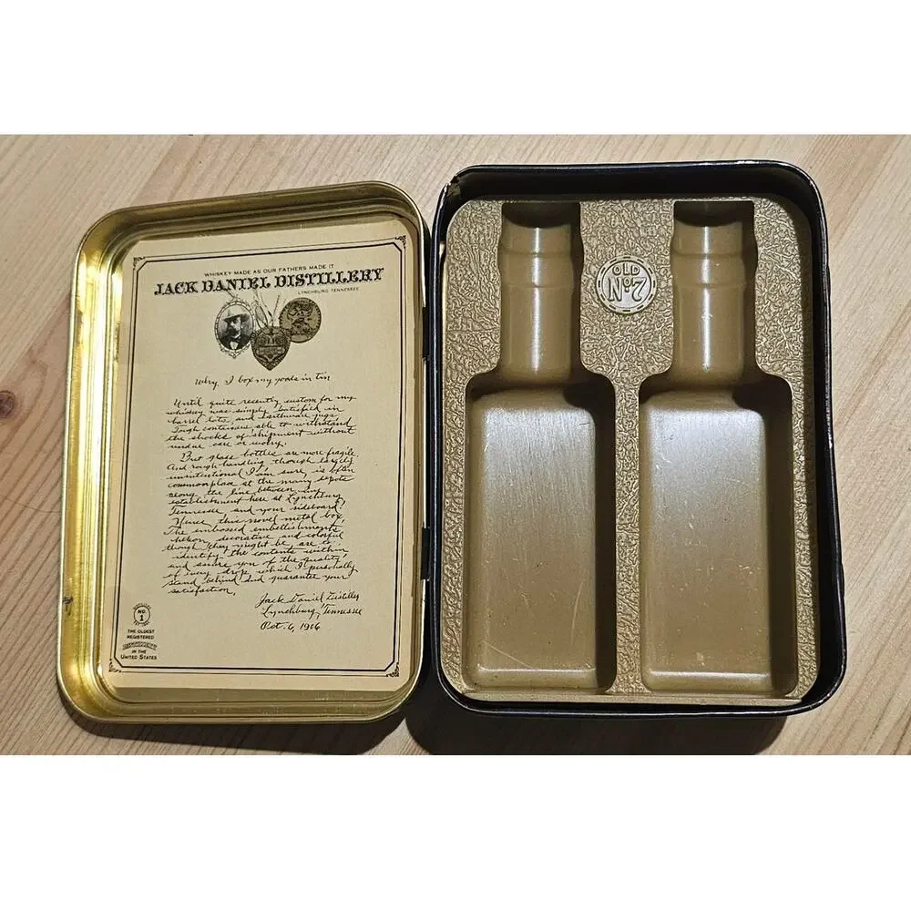 Vintage Jack Daniel's Old No. 7 Gift Tin | Hudson Scott & Sons England | 1980s